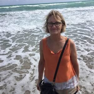 Meet your Posher, Deb