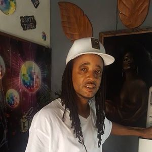 Meet your Posher, Melvin