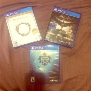 PS4 bundle ☃️☃️ Time to Christmas shop!