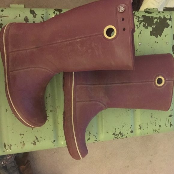 Croc rain boots