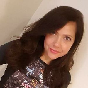Meet your Posher, Denise
