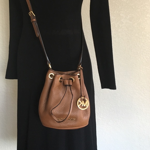 Michael KORS cross body bag. New. No tag. - Picture 2 of 4