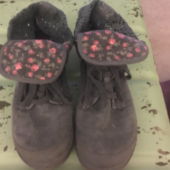 Rocky canvas boots size 8
