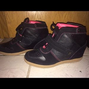 Love Pastry sneakers wedges