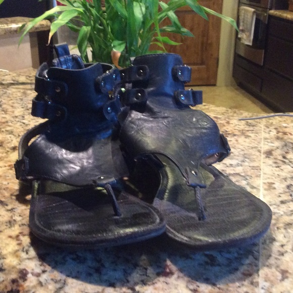 Ankle strap sandals