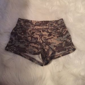 Lower on ♏️❗️ Hooters Military Camo Shorts