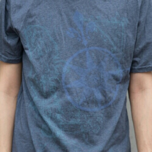 Apt. 9 Shirts - NEW Blue Graphic Tee Men's Unisex Wheel Medium M Apt. 9 Shirts - NEW Blue Graphic Tee Men's Unisex Wheel Medium M