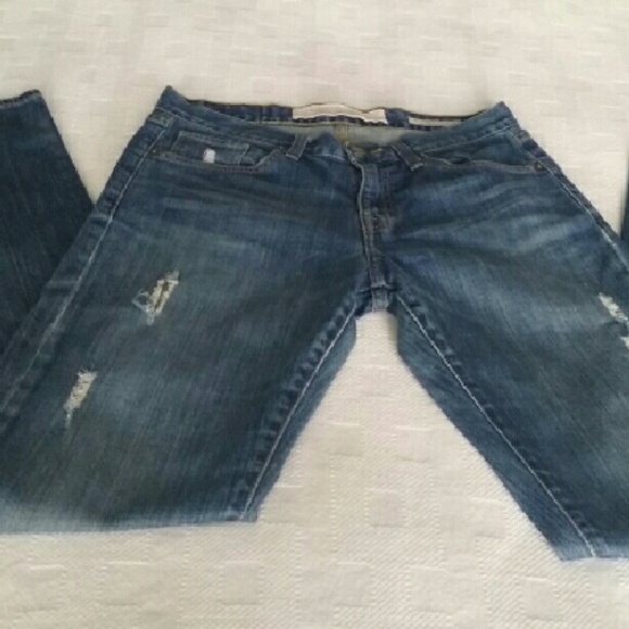 Jean's