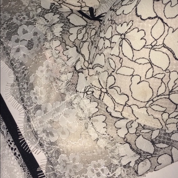 NWT dream Angels Victoria's Secret collared bra - Picture 4 of 4