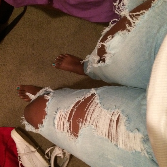 Boyfriend Jeans - Picture 2 of 2