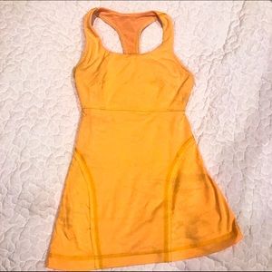 Size 2 Lulu Golden tank with built in sports bra