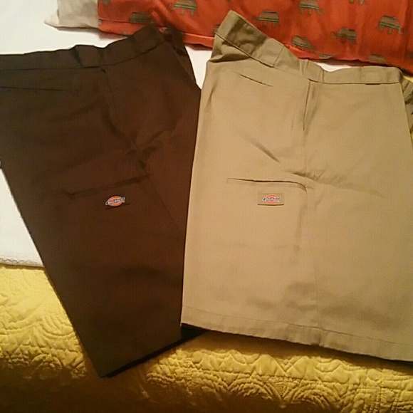 Dickies 13" Loose Fit Multi-Use Pocket Work Short