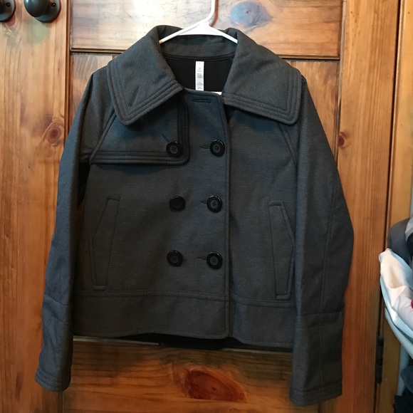 Lululemon Athletics grey/black pea coat  size 6