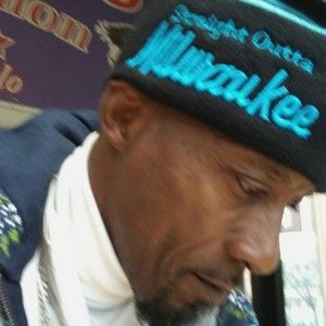 Meet your Posher, Larry