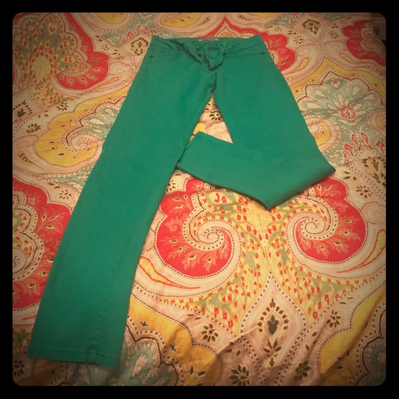 Green skinny jeans