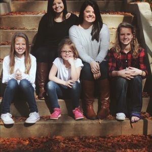 Meet your Posher, Christy