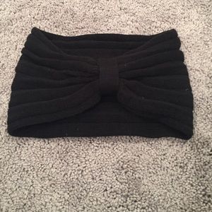 Black turbin like winter head wrap