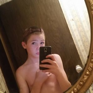 Meet your Posher, Warren