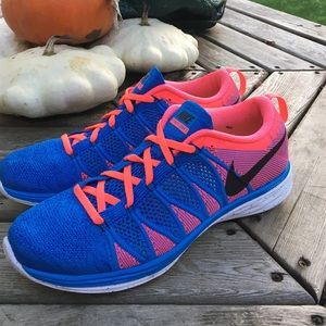 Nike Flyknit Lunar 2