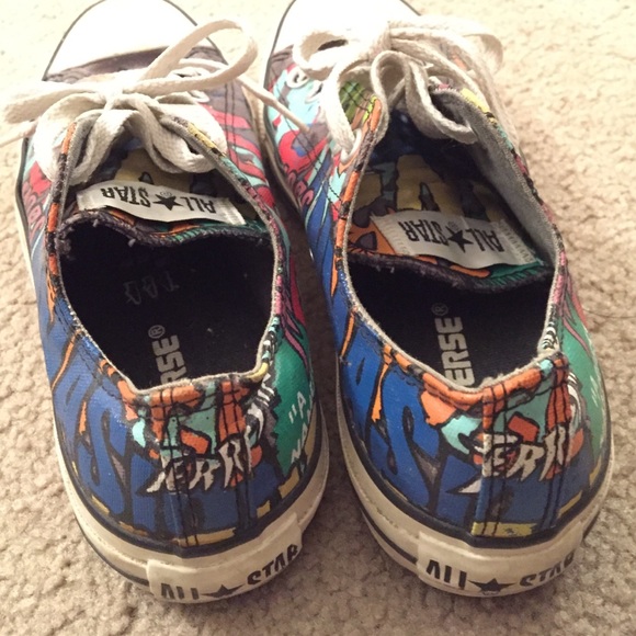 Converse Shoes - Vintage painted art Converse All Star Converse Shoes - Vintage painted art Converse All Star