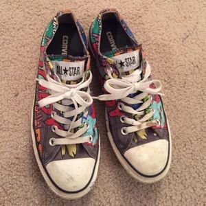 Converse Shoes - Vintage painted art Converse All Star Converse Shoes - Vintage painted art Converse All Star