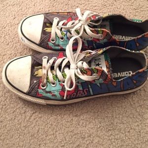 Converse Shoes - Vintage painted art Converse All Star Converse Shoes - Vintage painted art Converse All Star