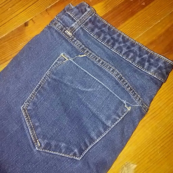 • Mossimo • - Picture 2 of 3