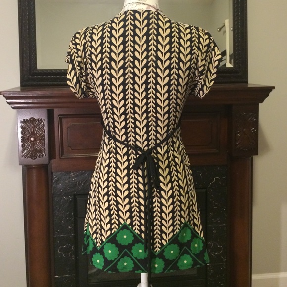 Charlotte Russe Tunic Sz small - Picture 4 of 4