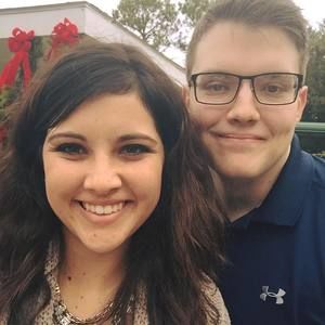 Meet your Posher, Corissa