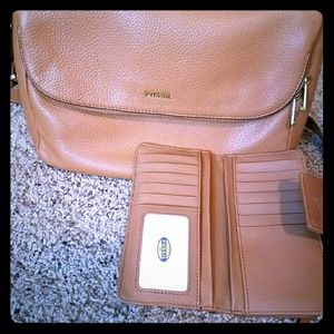 Fossil Preston flap crossbody & wallet