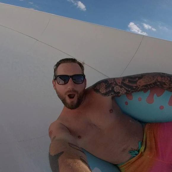 Meet your Posher, Eric - Picture 1 of 1