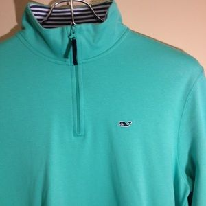 Men's Vineyard Vines pull over sweater
