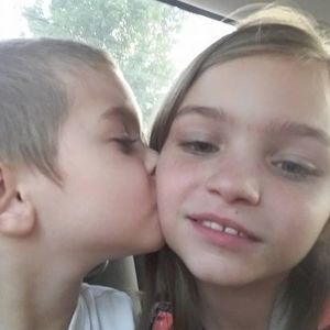 Meet your Posher, Cora lea