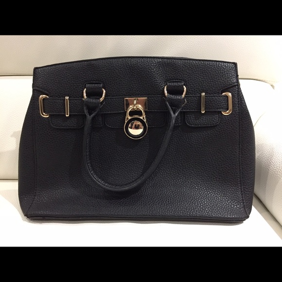 Black leather stylish purse