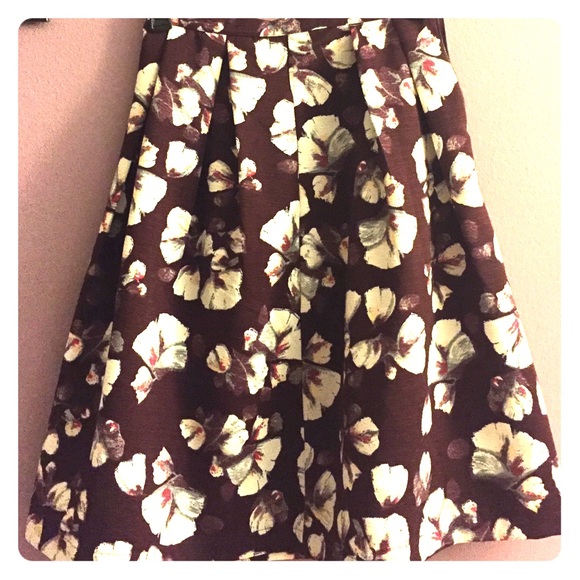 Burgundy midi flare skirt