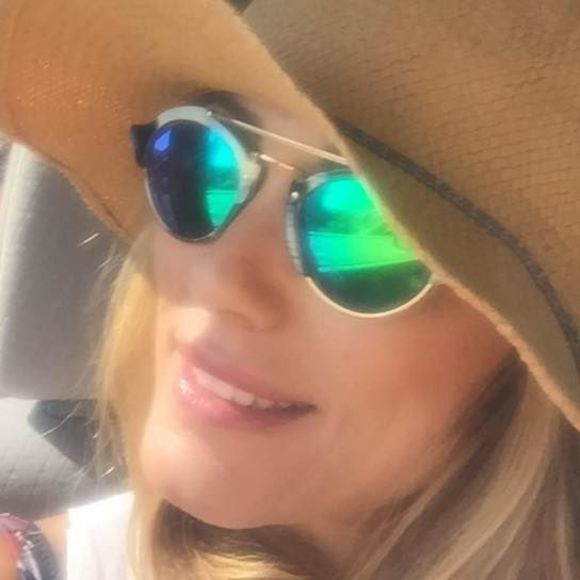 Meet your Posher, Sandra