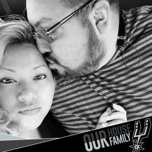 Meet your Posher, Thuy