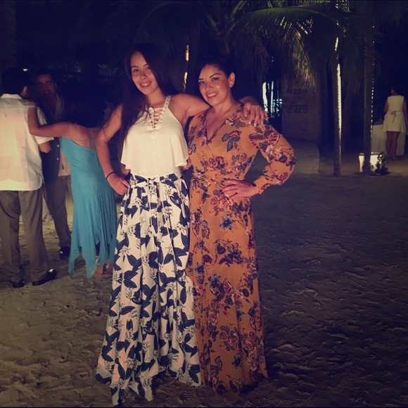 Long summer dress long sleeves