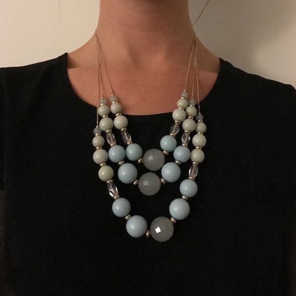 The Limited Triple Layer Chunky Necklace - Gold