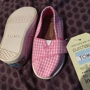 Toddler Toms