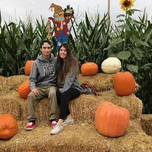 Meet your Posher, Delfina