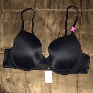 Victoria's Secret Black Soft Lined Bra