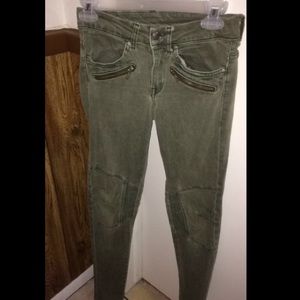 Green skinny Jeans