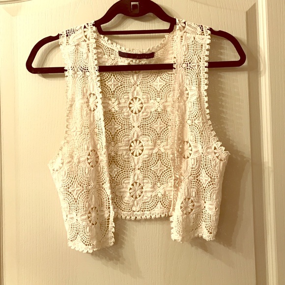 Zara Other - Lace Vest