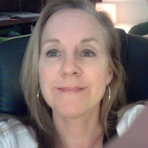 Meet your Posher, Robyn