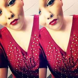 Meet your Posher, Lacey