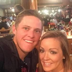 Meet your Posher, Laurel