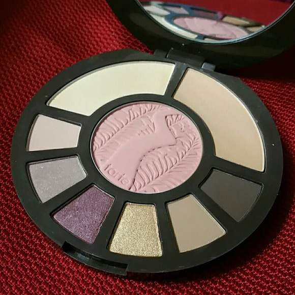 Tarte Rainforest After Dark colored clay palette