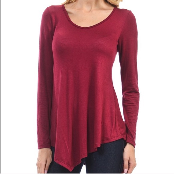 FINAL PRICE! HOST PICK! Bellino assymetrical top - Picture 3 of 3