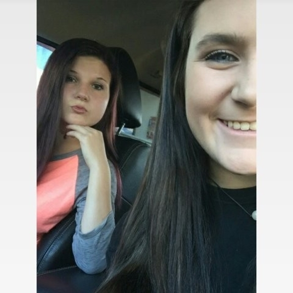 Meet your Posher, Konnie